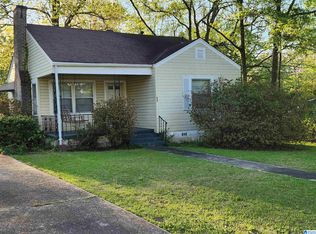 637 4th Ct, Pleasant Grove, AL 35127