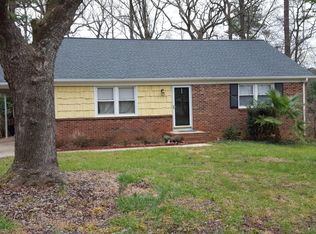 7533 Stuart Dr, Raleigh, NC 27615