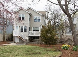 82 Hardy Pond Rd, Waltham, MA 02451