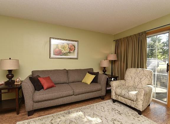 4th image of 11042 Hanson Blvd NW