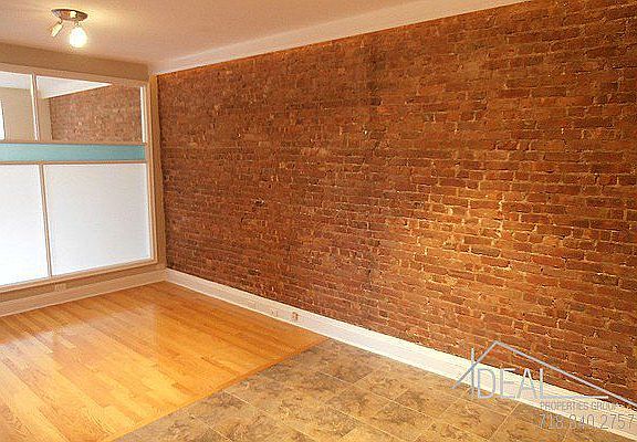 3rd image of 319 20th St APT 3R