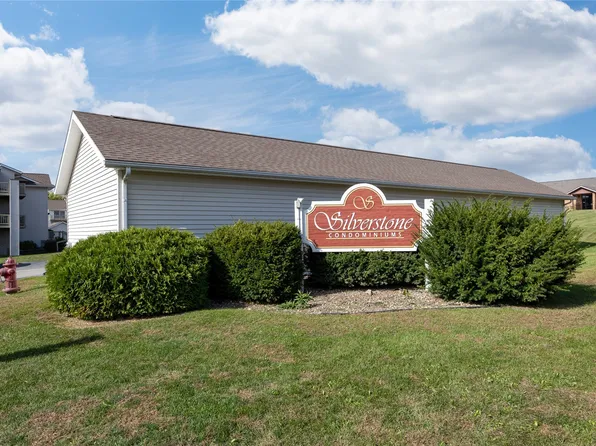 1280 44th St Unit C, Marion, IA 52302