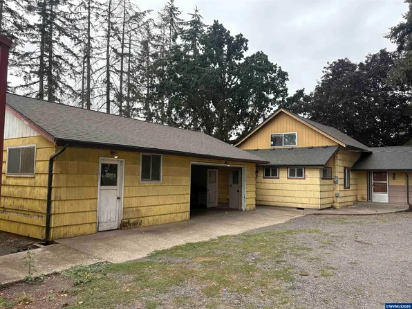 9068 Snoddy Dr SE, Aumsville, OR 97325