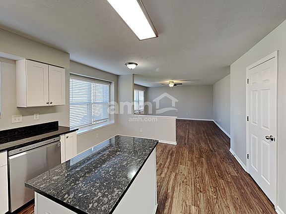 5th image of 8280 Parori Ln