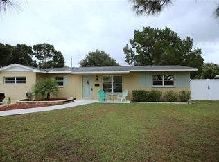 7051 17th Ln N, Saint Petersburg, FL 33702