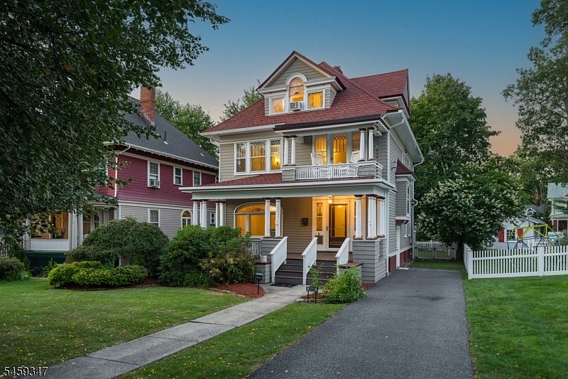1st image of 209 Garfield Pl