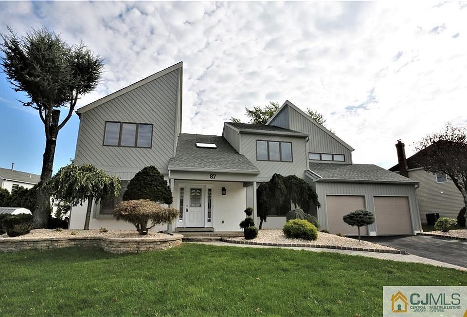 1st image of 87 Eleanor Dr