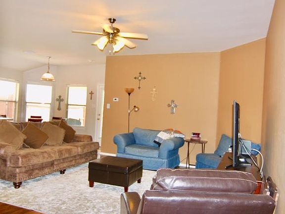 2nd image of 9617 Palm Valley Dr