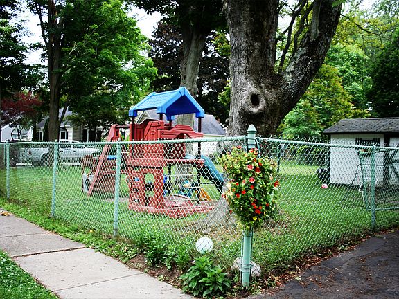 Shed and Swingset stays!