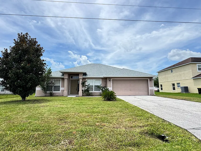 639 Bittern Ct — Photo 2