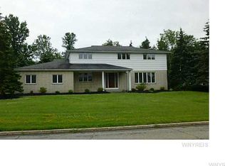 686 Baseline Rd, Grand Island, NY 14072