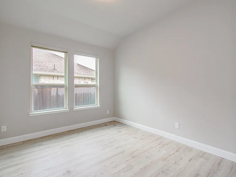 21722 Prickly Caterpillar Ct — Photo 25