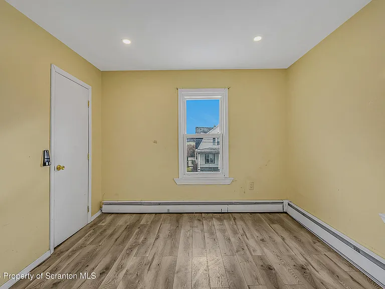 266 Rutter Ave #2 — Photo 5