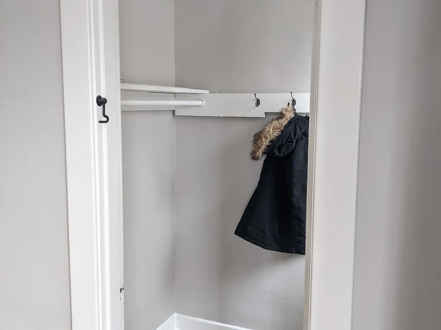 1 bed, 650 sqft, $1,000 — Photo 4