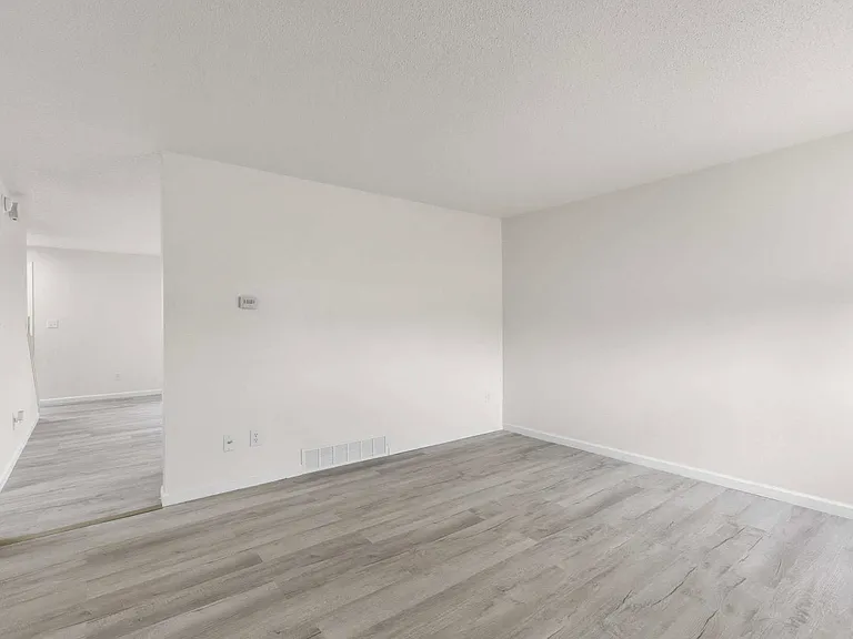 The Greenway Townhomes — Photo 20