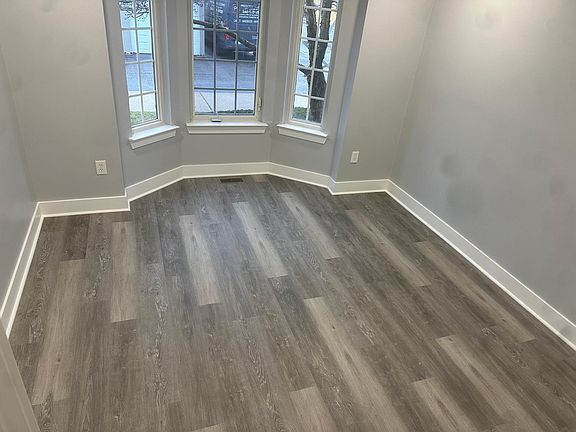4th image of 50517 Abbey Dr #50517