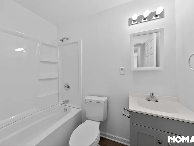 4546 Marquette Rd E — Photo 11