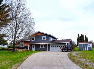 1674 McMichael Rd, Alanson, MI 49706