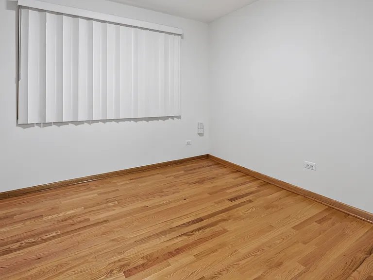 6115 N Pulaski Rd #1 — Photo 6