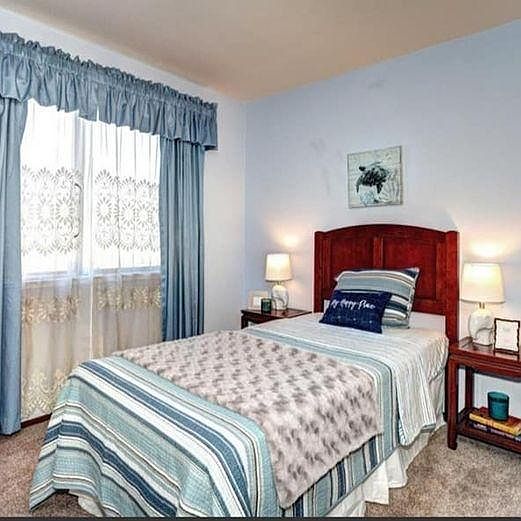 1st image of 940 Alexis Ct