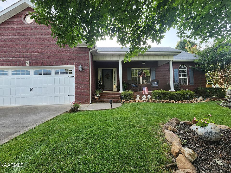1st image of 805 Micah St