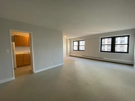 Rented by ORMIAN REALTY GROUP LLC | media 14