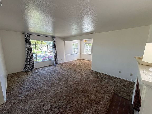 4th image of 5500 38th Ave