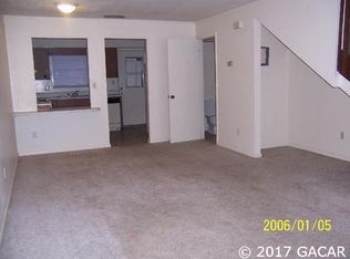 6030 SW 12th Pl APT 2, Gainesville, FL 32607