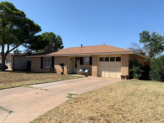 2nd image of 104 Holly Dr