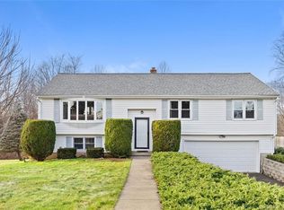 43 Sentinel Hill Rd, North Haven, CT 06473
