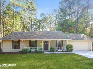 111 Forest Pl, Stockbridge, GA 30281