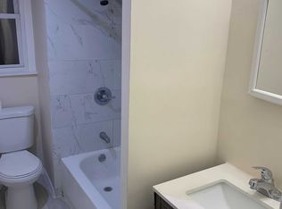 987 E 19th St FLOOR 1, Paterson, NJ 07501