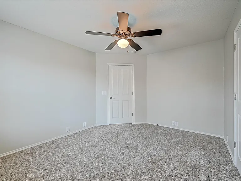 13600 Breton Ridge St #32C — Photo 33