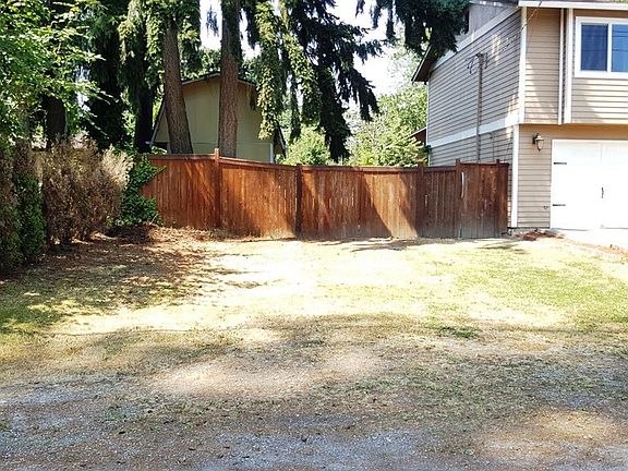3rd image of 36015 52nd Ave S