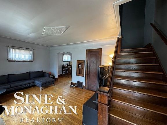 5th image of 35230 Chestnut St