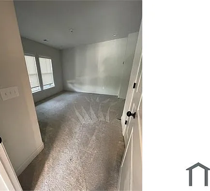 674 Exchange St SE — Photo 10