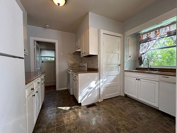 4th image of 112 W Highland Ave