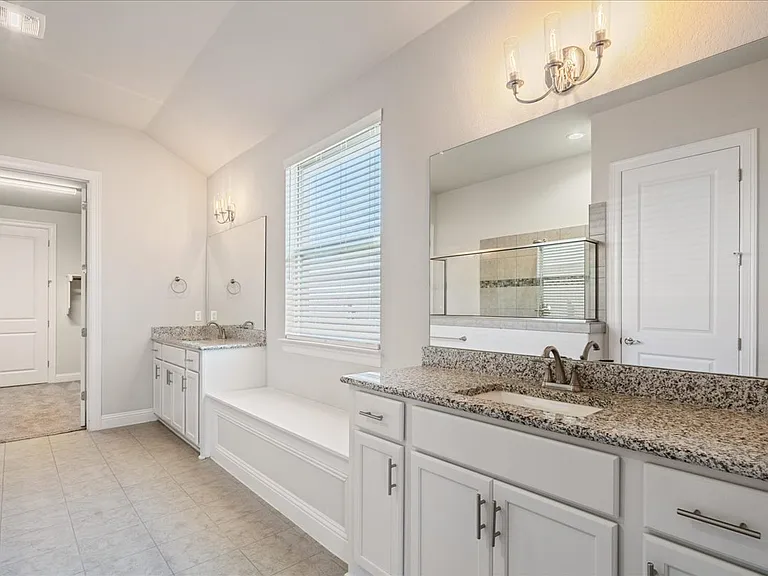 108 Strata Dr — Photo 12