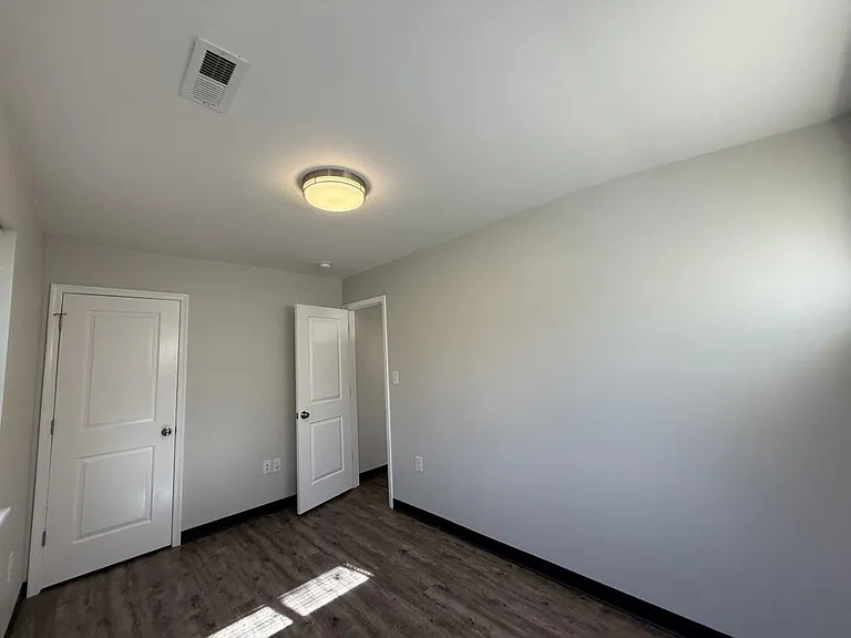 6189 Northwood Dr #2 — Photo 12