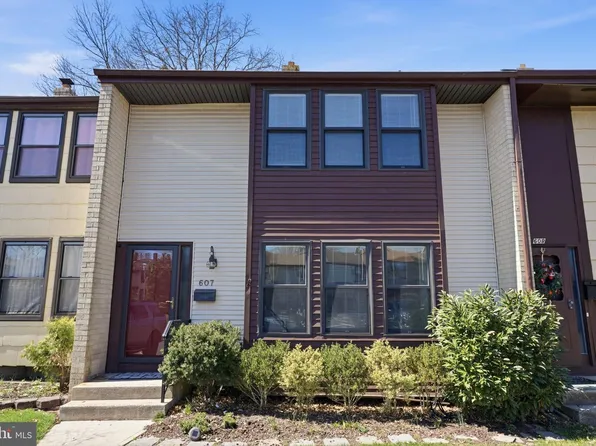 607 Greenwich Ct, East Windsor, NJ 08520