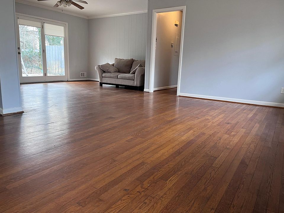 1st image of 1228 Daniell Dr SE