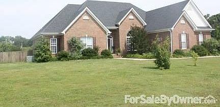 Side
						:
						Custom Brick Flower Bed Border