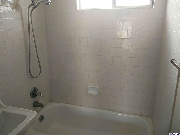 3rd image of 9017 Arcadia Ave APT L