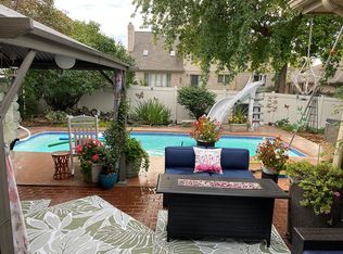 437 N Kevin Dr, Addison, IL 60101