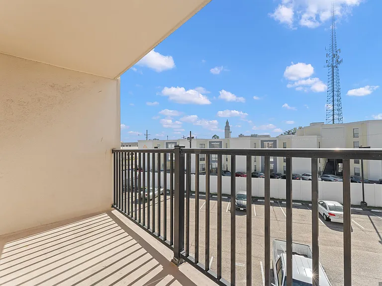 2045 N 3rd St #305 — Photo 16