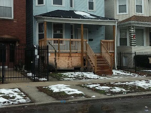 2nd image of 616 N Lockwood Ave