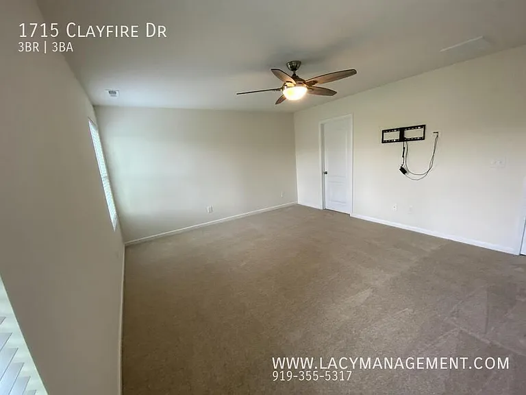 1715 Clayfire Dr — Photo 11