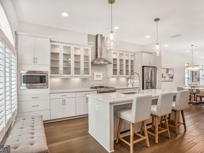 4202 Deming Cir, Sandy Springs, GA, 30342