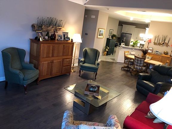 5th image of 8721 Vandalay Dr