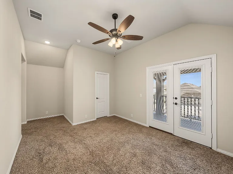 504 Ridgewater Trl — Photo 44
